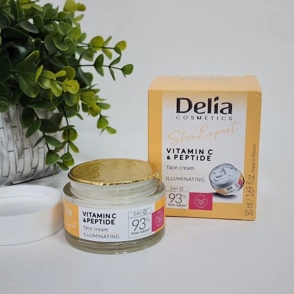 Delia Cosmetics Skin Expert Vitamin C Peptide Illuminating Face Cream 1.69 fl oz